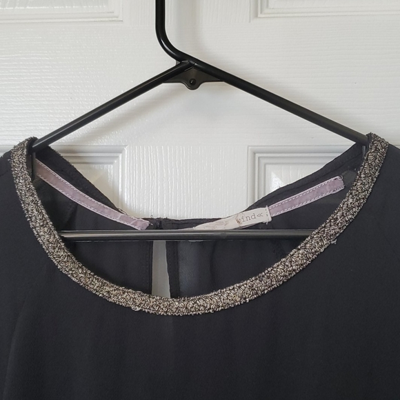 💥Rewind, Ruffle bottom Top - Picture 3 of 3